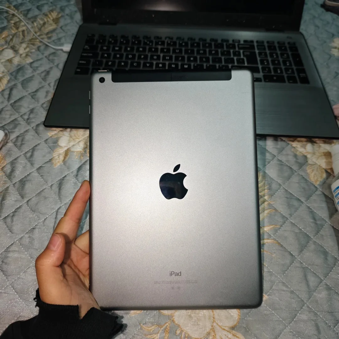 95新 Apple/苹果 iPad Air平板电脑超薄女生日常办公追剧商务设计