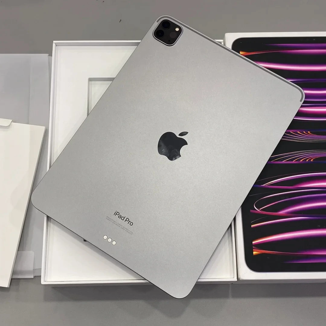 95新 Apple/苹果 iPadAir超薄款平板电脑办公剪辑娱乐大型游戏pro