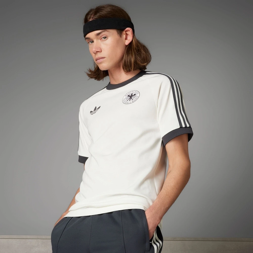 adidas/阿迪达斯三叶草德国队足球休闲文化短袖T恤复古球衣IU2102
