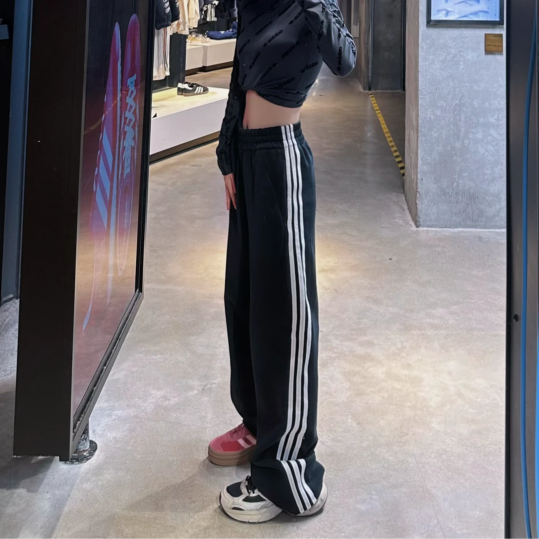 adidas阿迪达斯3-STRIPES KNIT JOGGERS 运动休闲裤JN0762