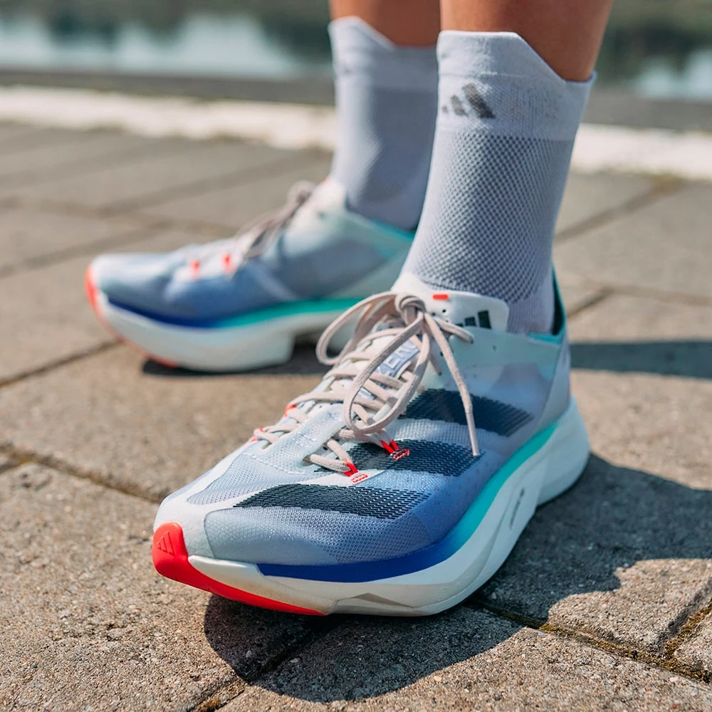 adidas阿迪达斯ADIZERO ADIOSPRO 3轻便耐磨马拉松碳柱跑鞋IE6237