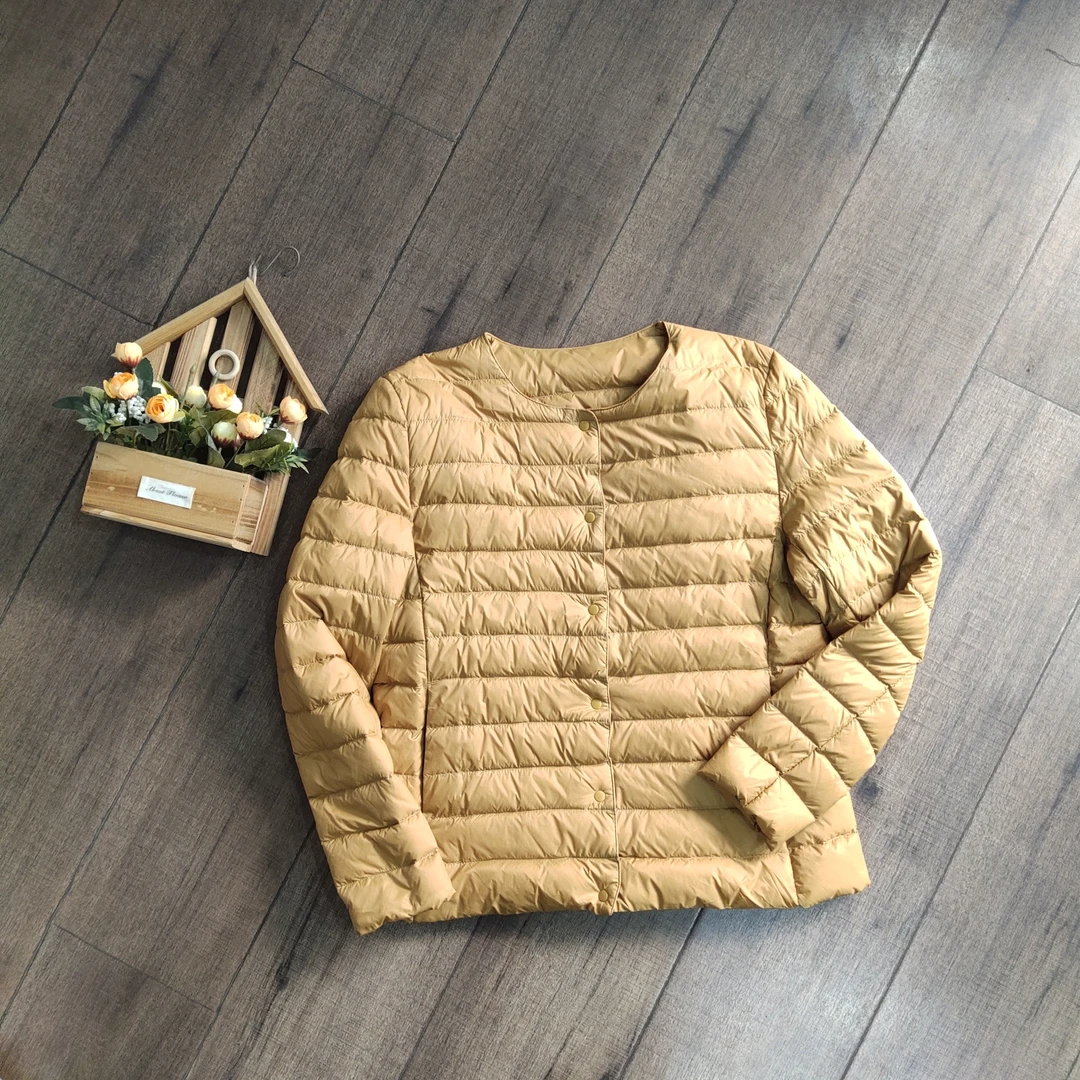 米姗圆领轻薄羽绒服