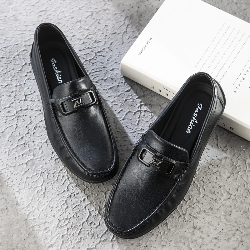 2025年秋季休闲男鞋软面豆豆鞋潮流百搭男一脚蹬小皮鞋韩版乐福鞋