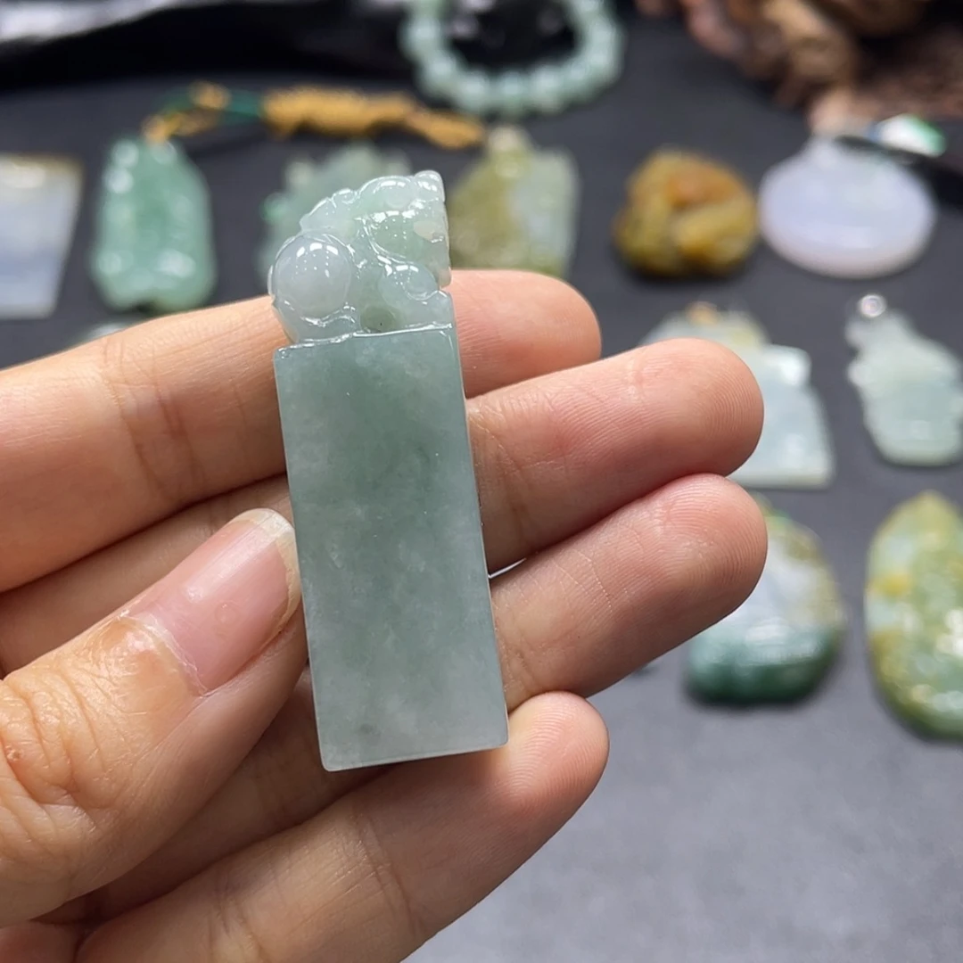 【闪购商品】定制翡翠未镶嵌