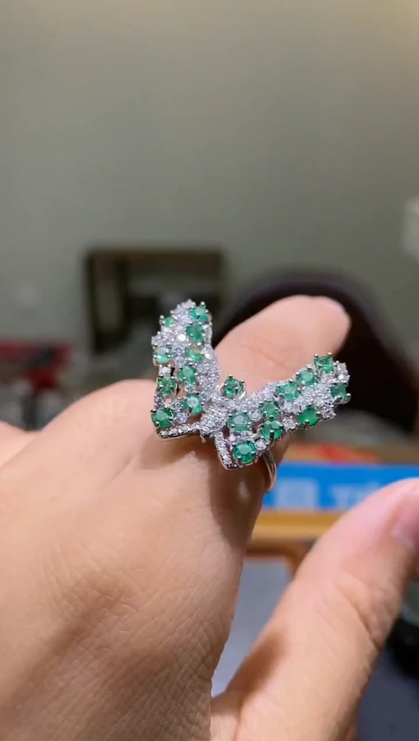 【闪购商品】祖母绿戒指未镶嵌540