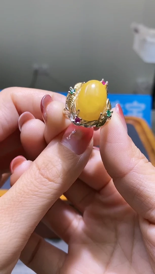 【闪购商品】蜜蜡戒指未镶嵌082