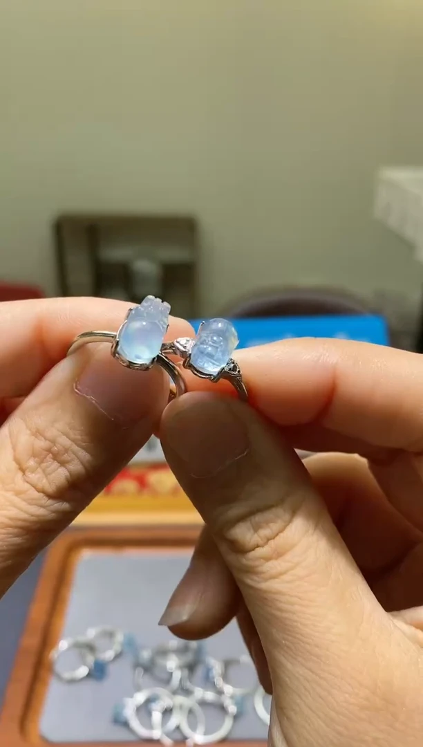 【闪购商品】海蓝宝石戒圈未镶嵌165   多样性发一件