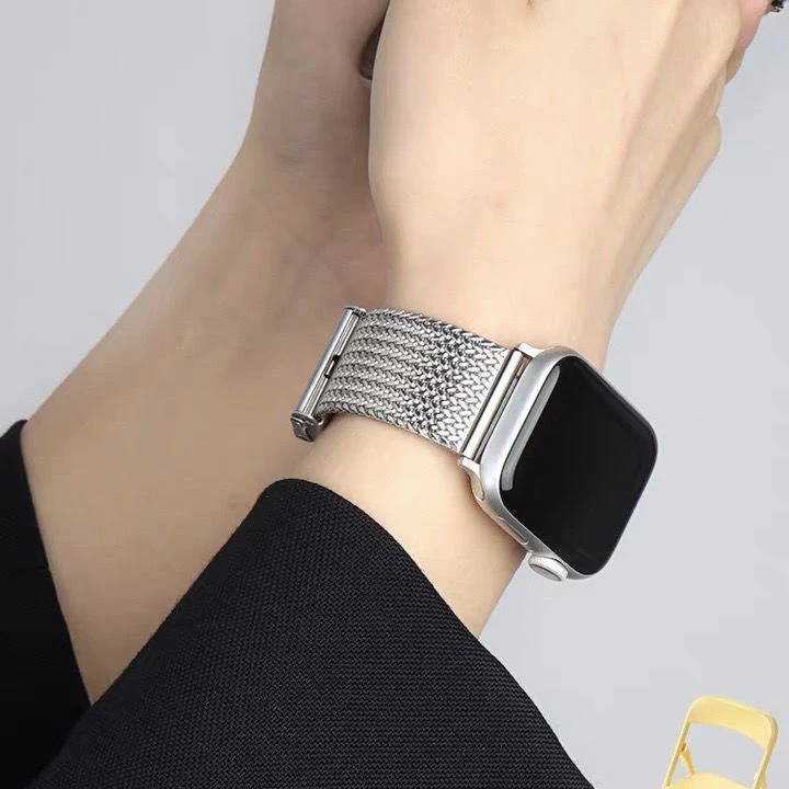 适用applewatch7苹果手表S8表带654se代38/44mm金属不锈钢透气女