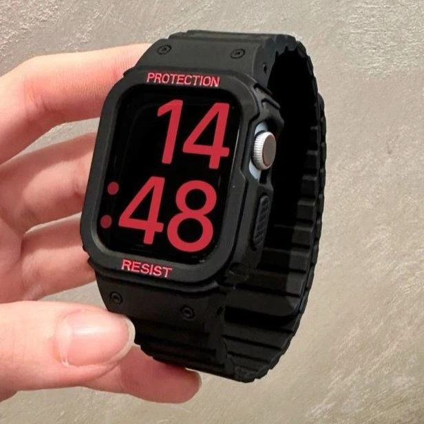 适用AppleWatch手表新改装一体磁吸s87SE代表带男女苹果运动表带