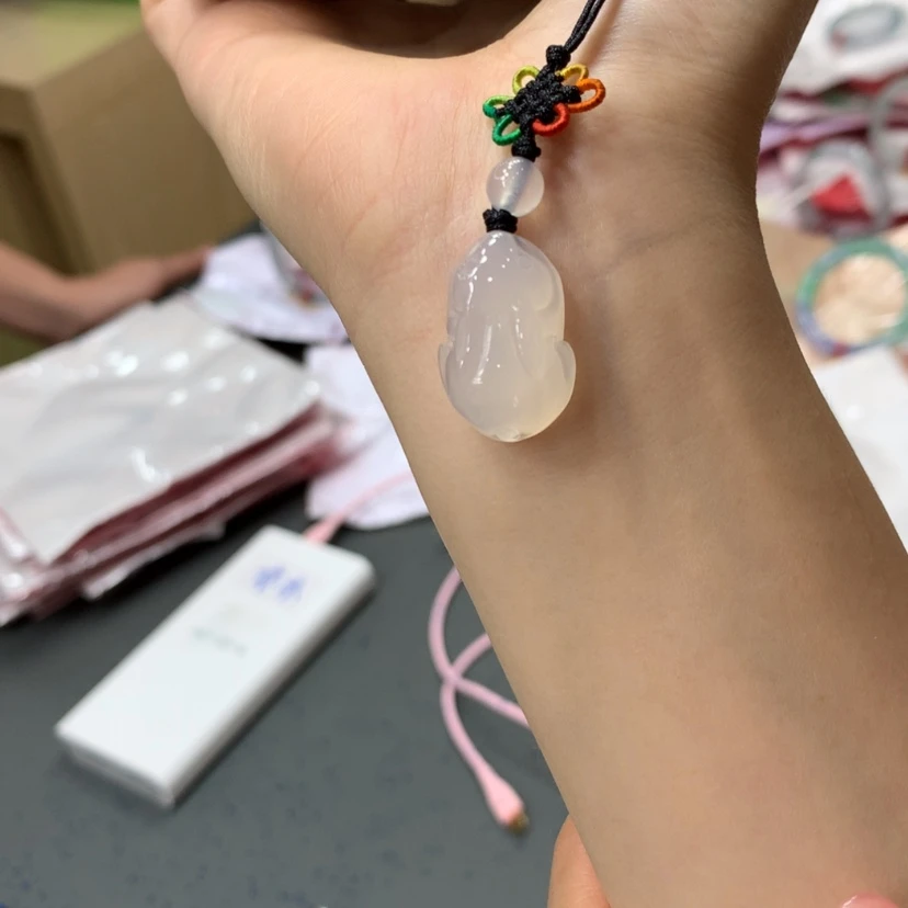 【闪购商品】玛瑙/玉髓车挂未镶嵌