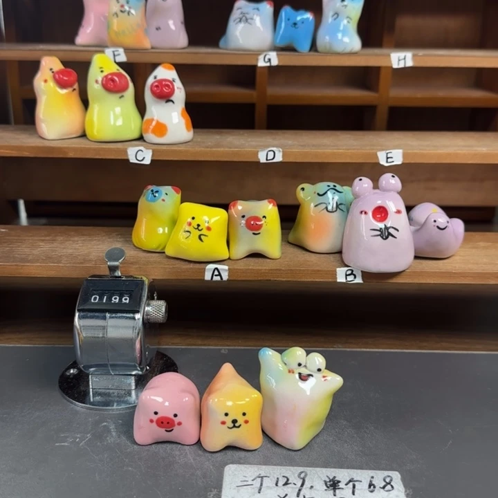摆件手工陶瓷小摆件199