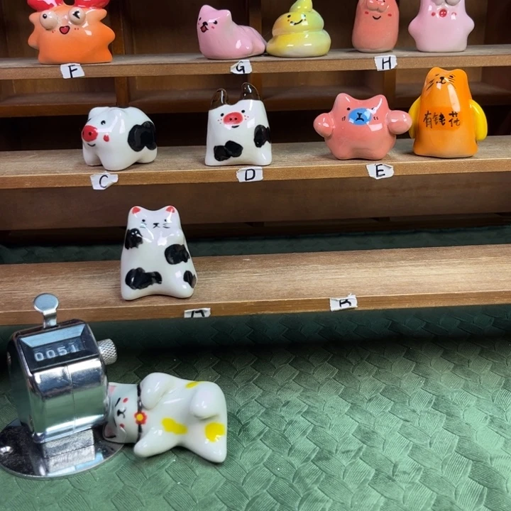 摆件手工陶瓷小摆件51