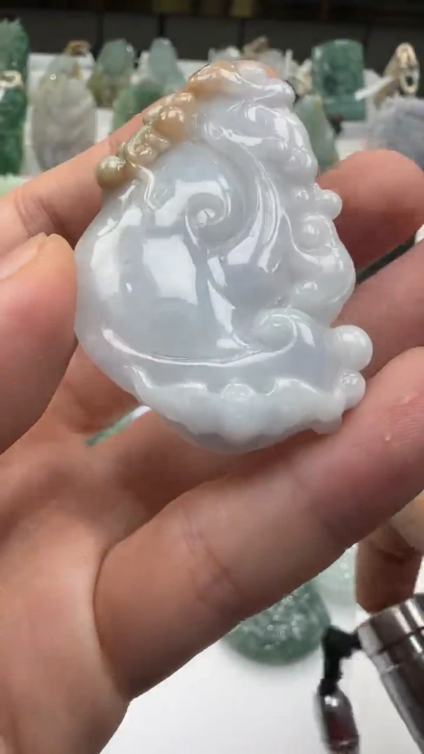 【闪购商品】翡翠颈饰未镶嵌