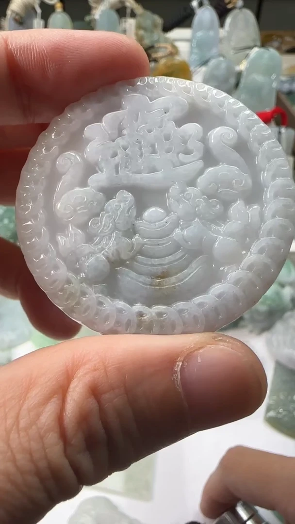 【闪购商品】翡翠颈饰未镶嵌