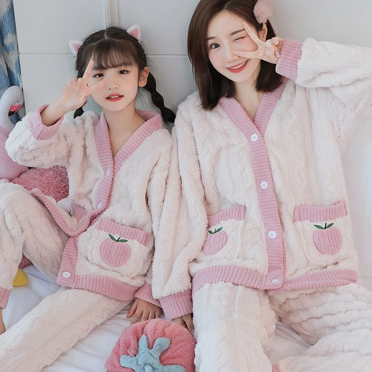 甜美母女卡通亲子套装保暖水蜜桃外穿家居服加绒秋冬长袖两件套