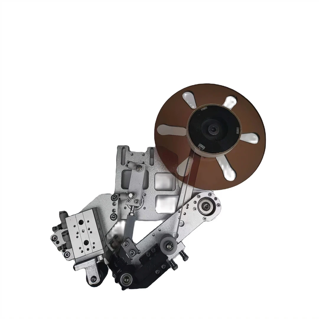 贴高温胶带机构贴胶带