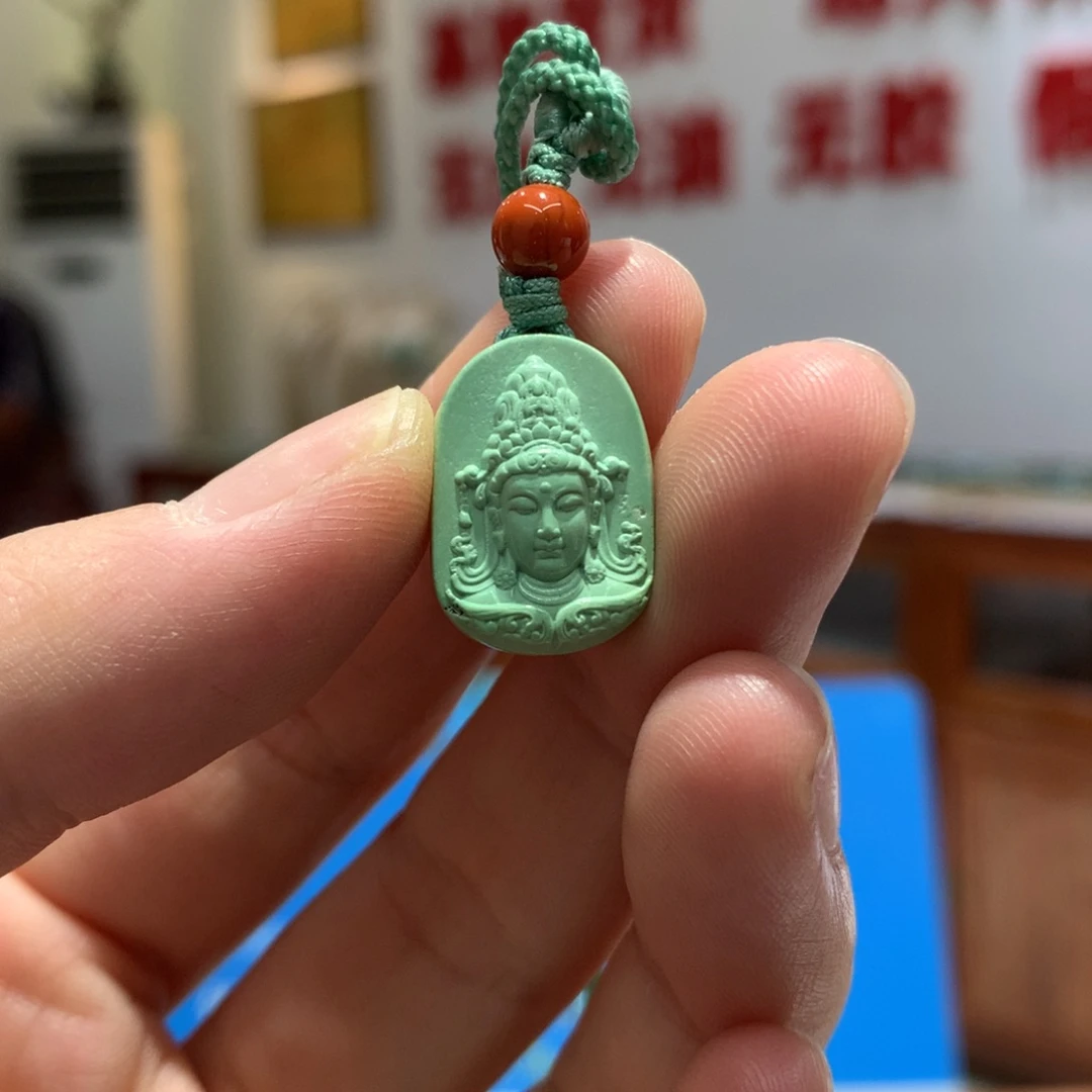 绿松石配饰未镶嵌