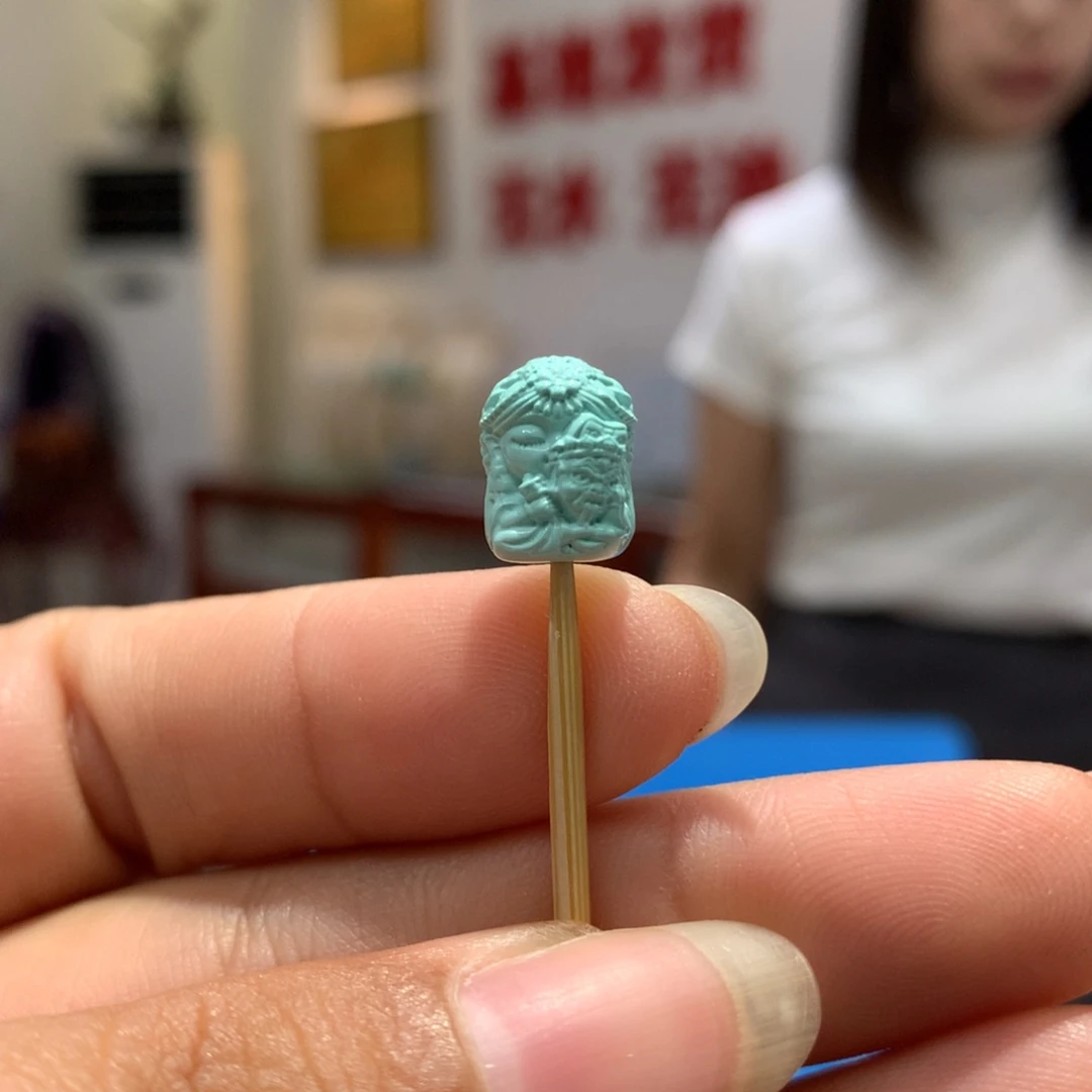 绿松石配饰未镶嵌