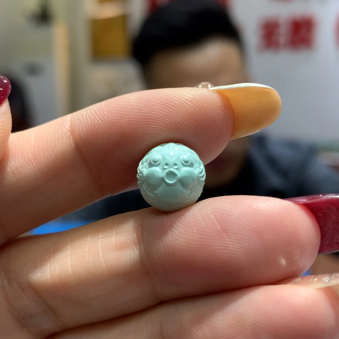 绿松石配饰未镶嵌