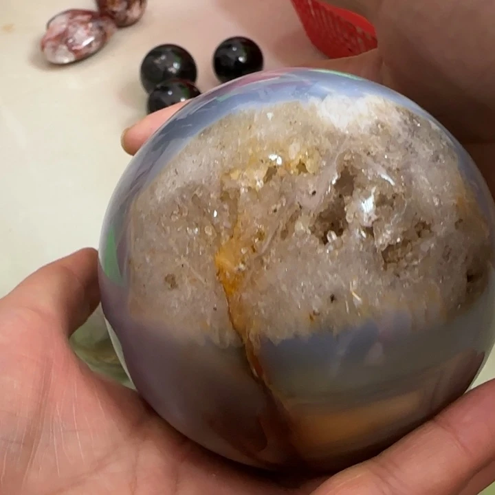 玛瑙/玉髓玛瑙球摆件未镶嵌?****乐