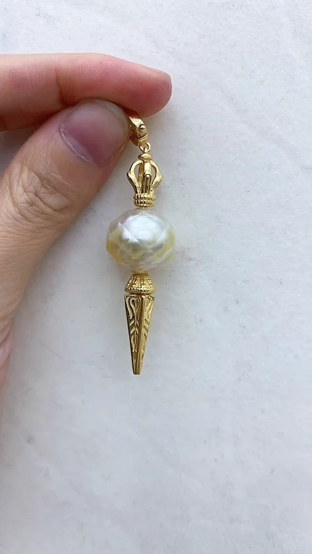 【闪购商品】海水珍珠吊坠(不含链)银S925镶嵌A6155