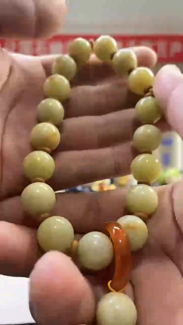 【闪购商品】蛇纹石玉手持未镶嵌手持