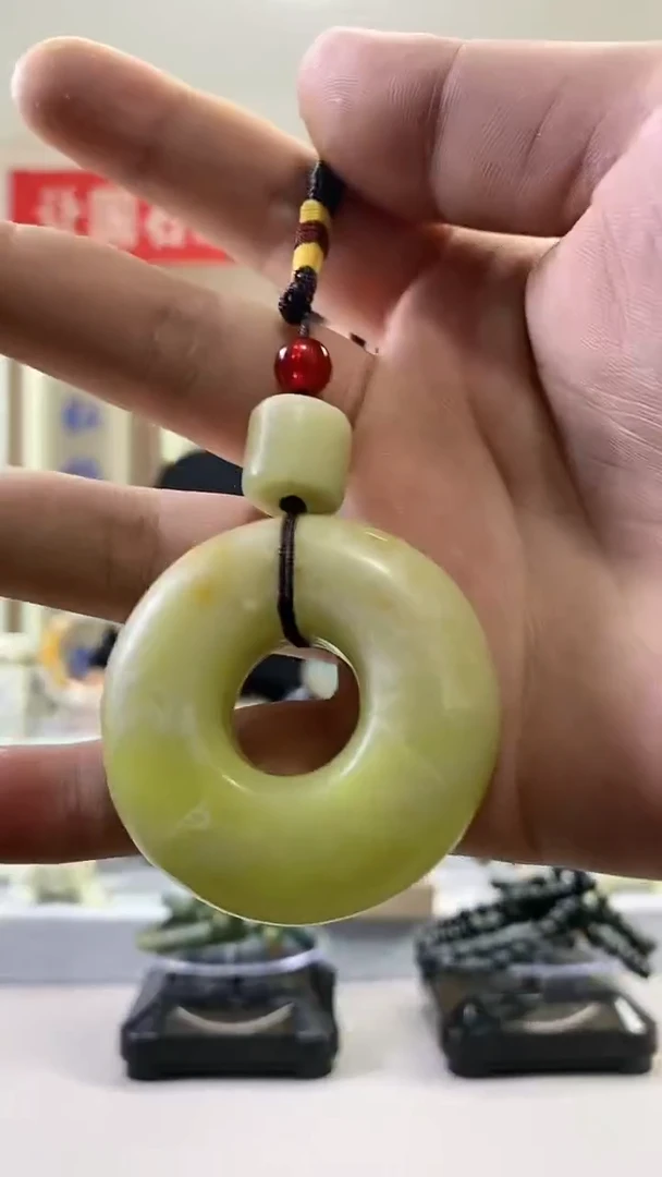 【闪购商品】蛇纹石玉手把未镶嵌手把