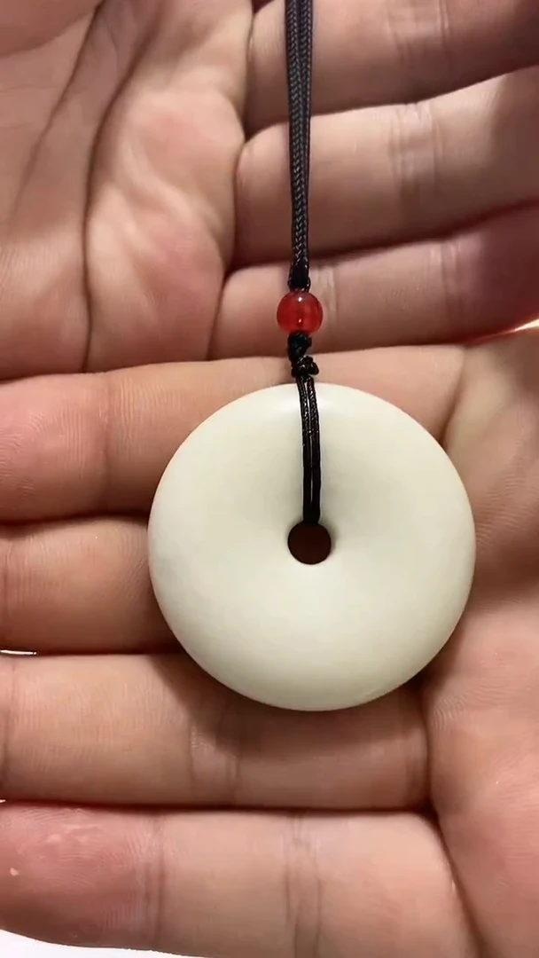 【闪购商品】蛇纹石玉挂件未镶嵌挂件