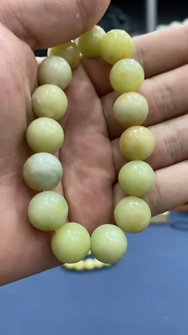 【闪购商品】蛇纹石玉手串未镶嵌手串