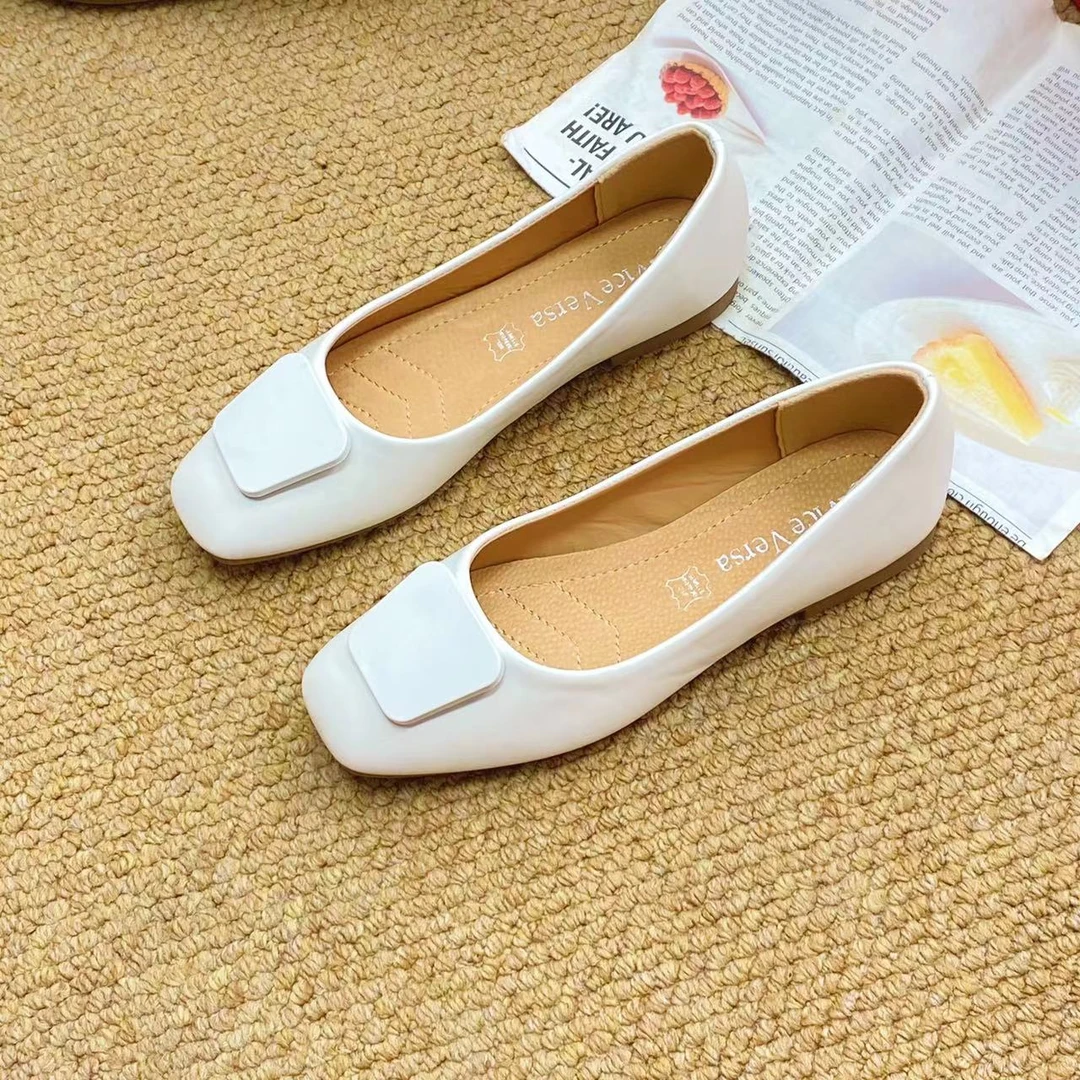 831744新款方头粗跟单鞋浅口百搭软底通勤极简风一脚蹬女鞋