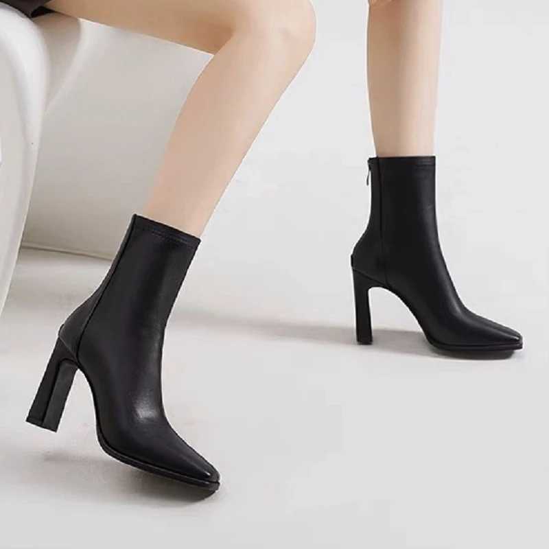 DJ866-3新款粗跟高跟鞋女高跟短靴女秋季单靴子弹力瘦瘦靴女