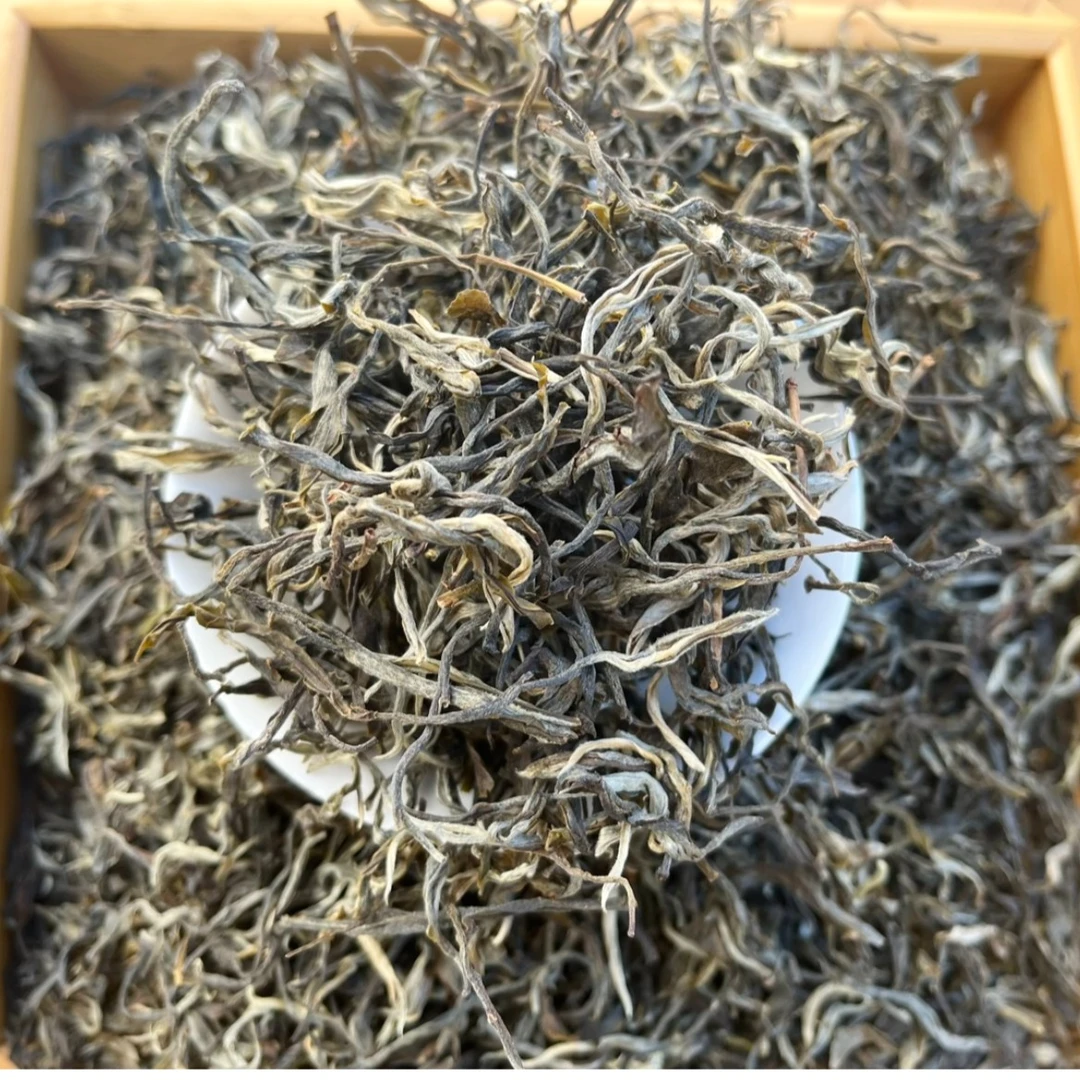 2022年头春石旮旯深山野韵纯料散茶