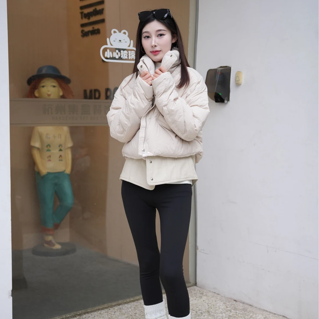 2024羽绒服女轻奢立领短款高端外套女士90白鸭绒面包服241082