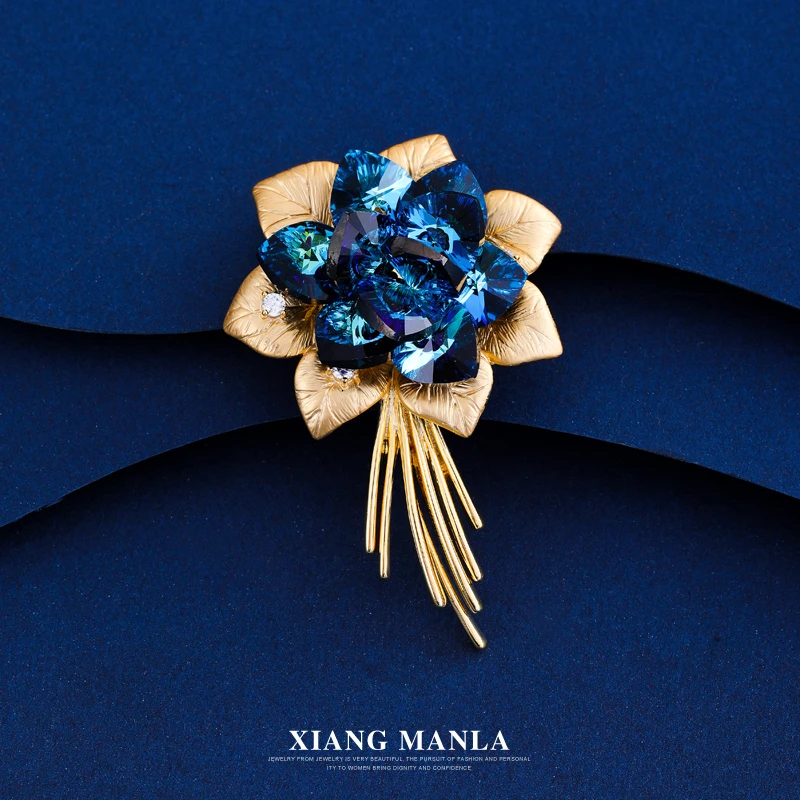 铜合金合成锆石胸针 施家高档蓝色水晶花束胸针女高级感胸花175