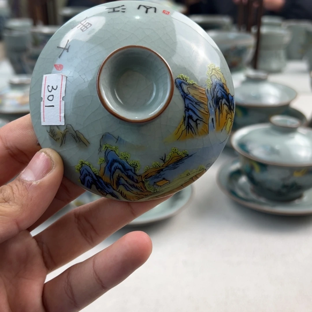 【闪购商品】陶瓷碗邻**妹301盖子