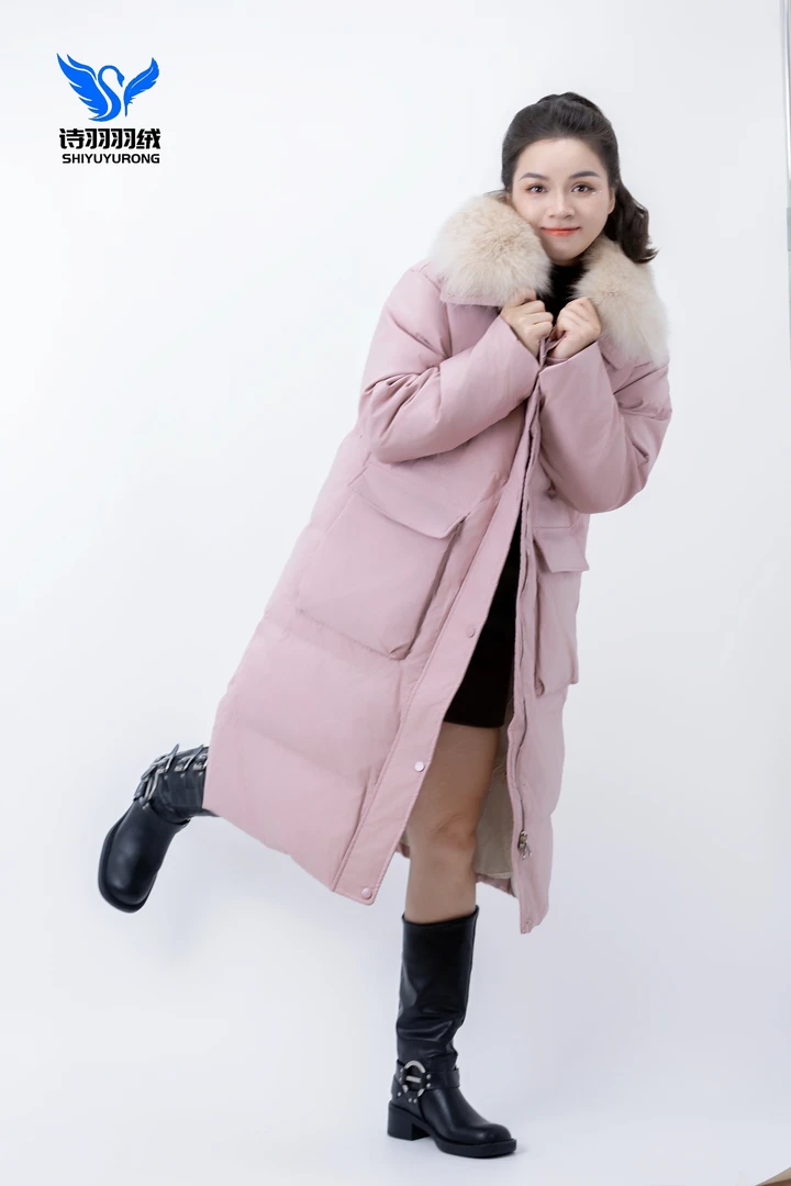 长款女款大毛领时尚羽绒服中长款