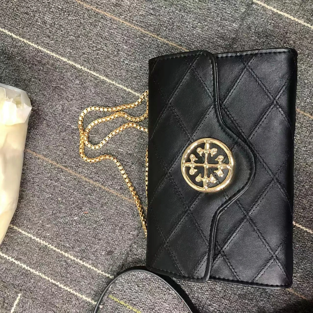 （亮牌灯点关注才可以拍）单肩斜手提包气质手提包肩包经典轻奢时尚