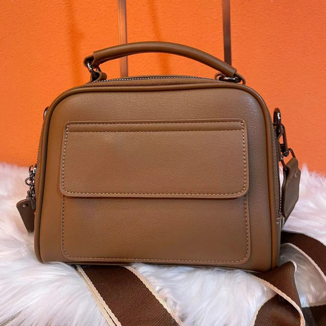 （亮牌灯点关注才可以拍）单肩斜手提包气质手提包肩包经典轻奢时尚