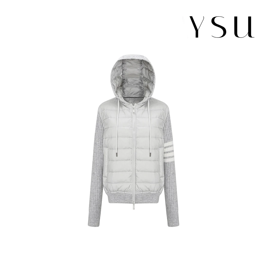 YSU【余书】秋冬拼接羊毛条纹针织袖轻薄短款连帽羽绒服外套Y33825