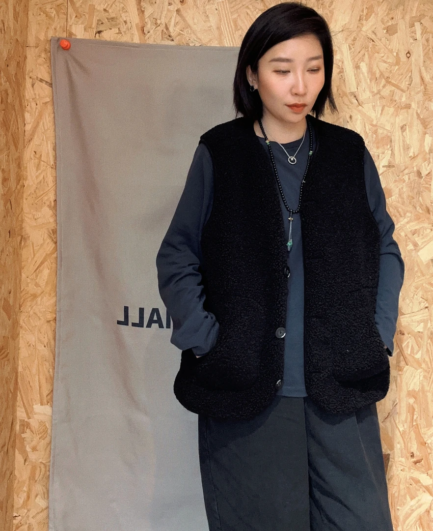 【成人】2023女士时尚秋冬纯色羊羔毛马甲洋气百搭外套韩版上衣坎肩