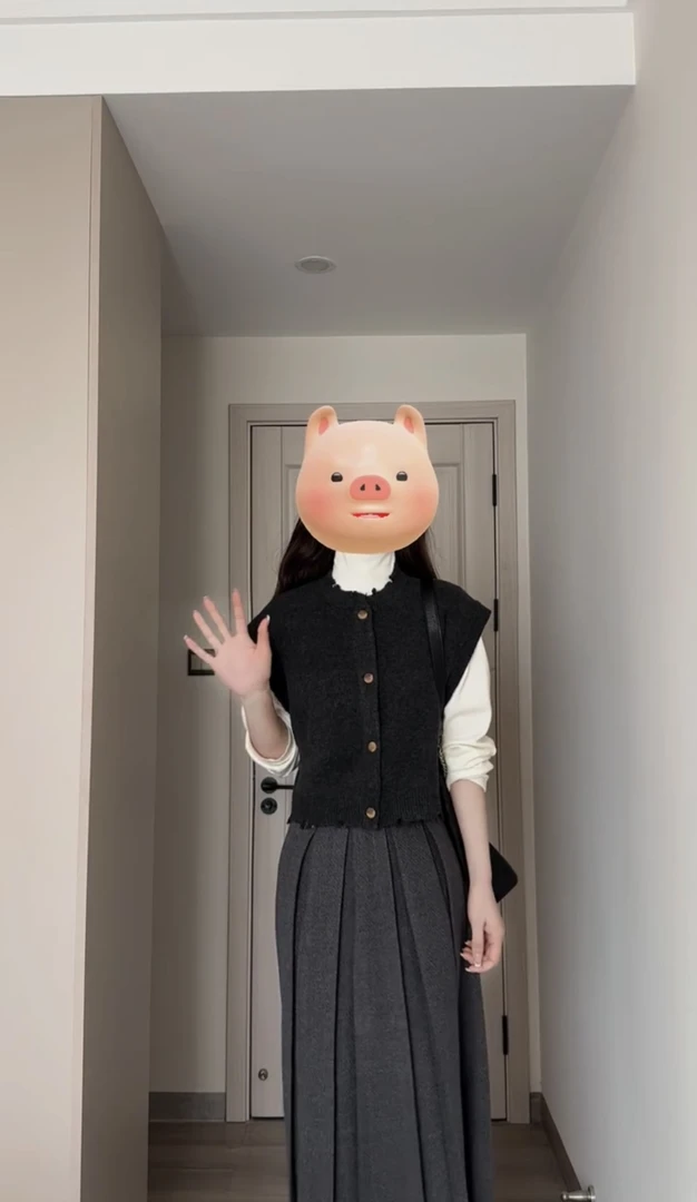 小清新套装裙三件套女2024年新款氛围感马甲打底衫半身裙秋冬季女