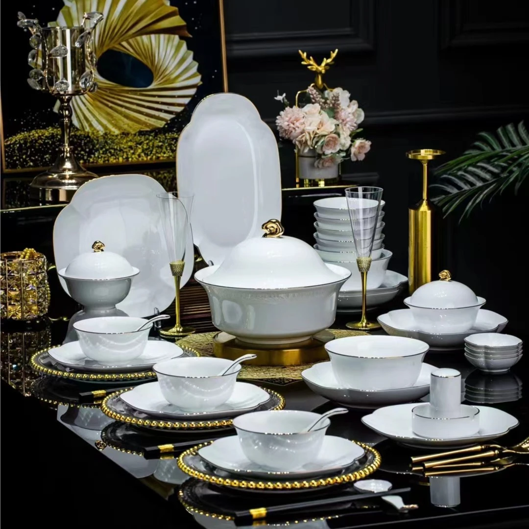 白瓷《四叶草》景德镇高岭土白瓷轻奢简约家用中式厚实隔热防烫异型