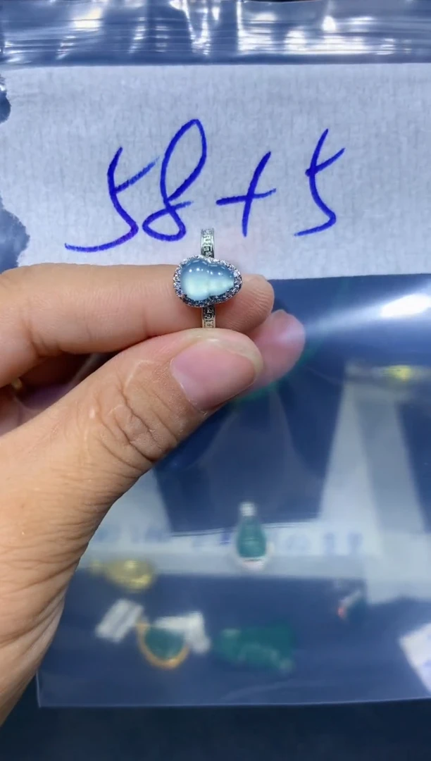 【闪购商品】定制翡翠合金126多样性发货（发其一）