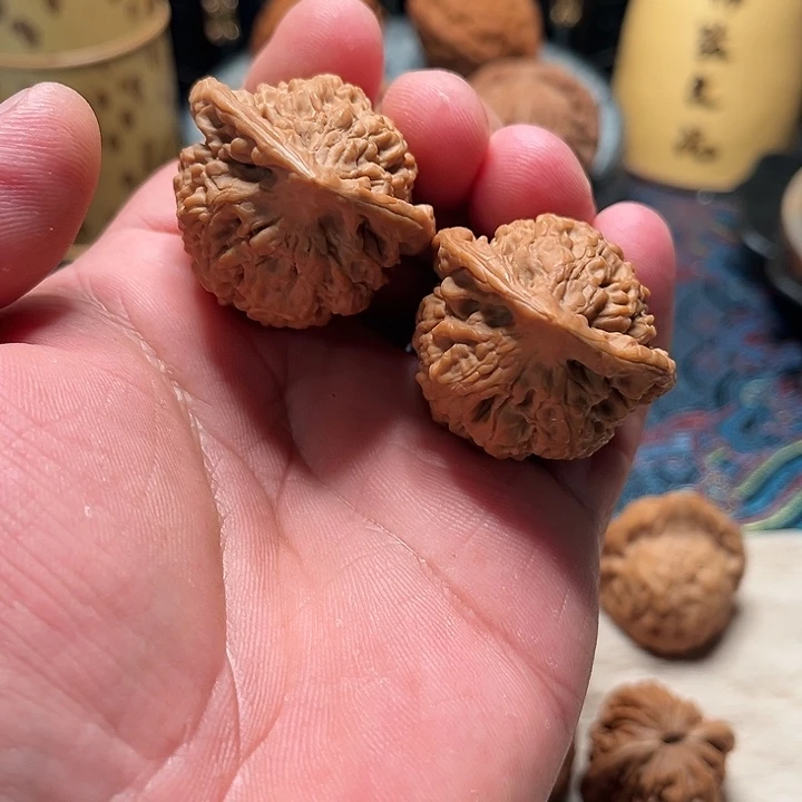 文玩核桃链接以直播间为准