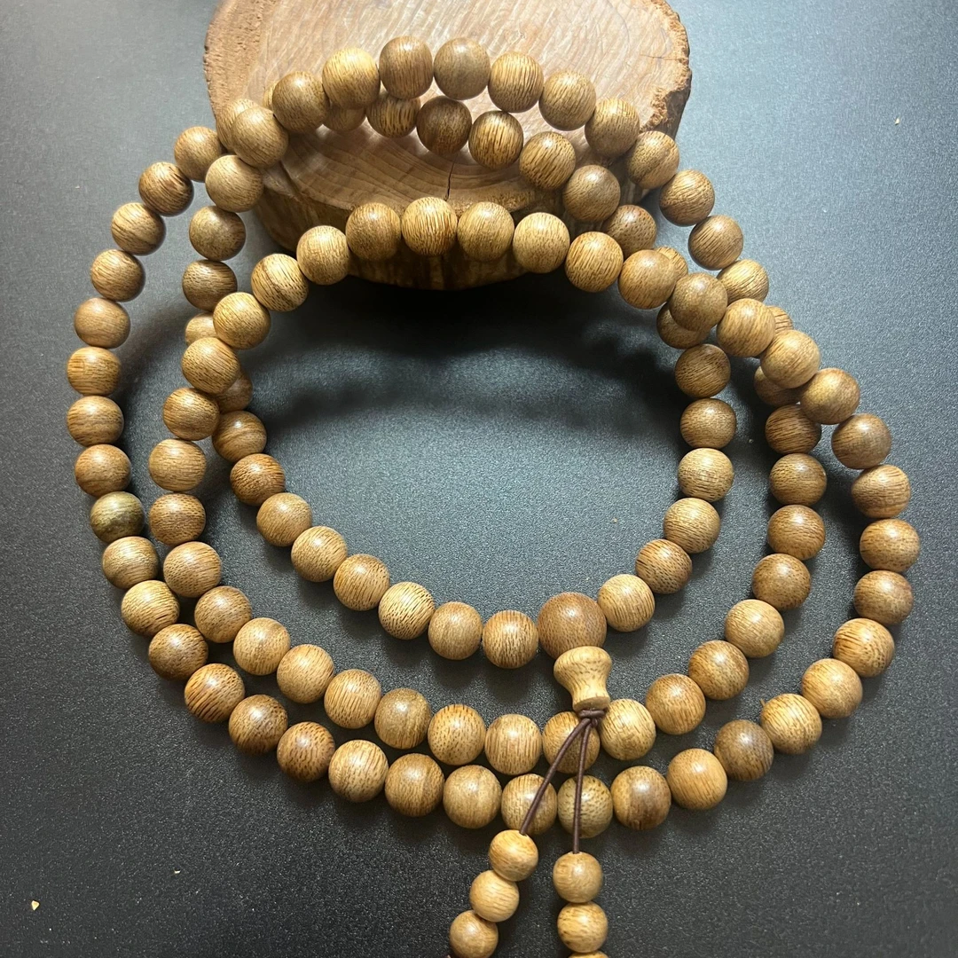 海南A级黄油格沉香手串0.8多圈