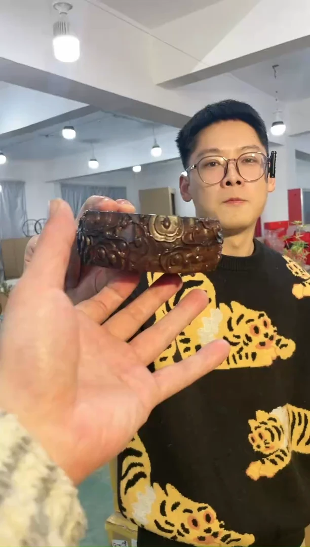 【闪购商品】黑檀黑檀祥云加厚4公分底座【微瑕】