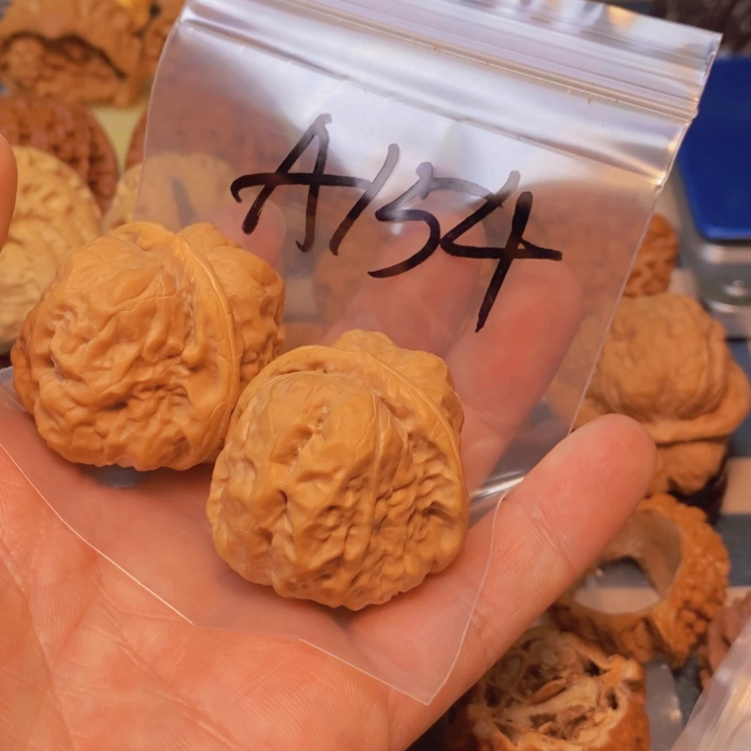 【闪购商品】文玩核桃吊坠一****37+蛤蟆头