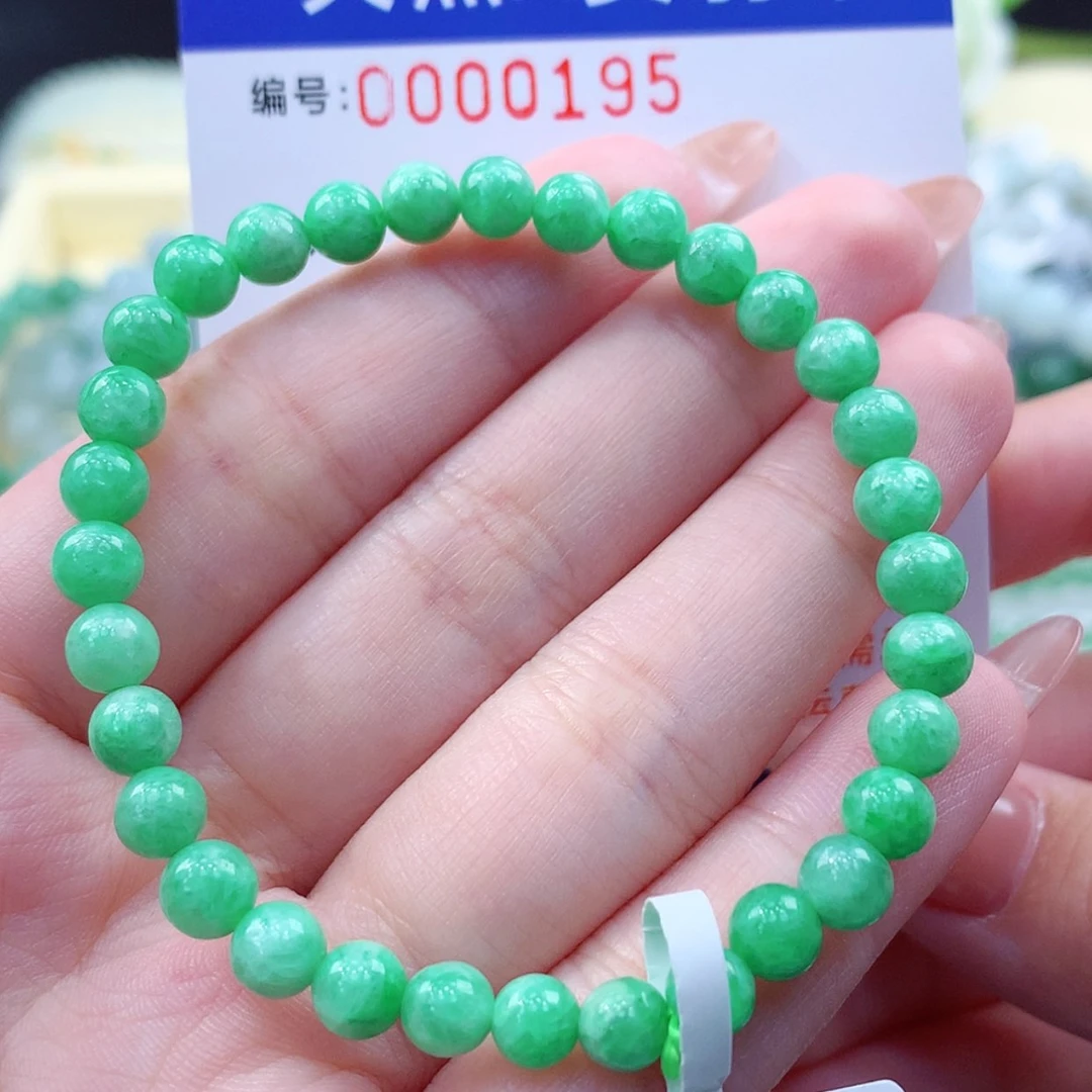 【闪购商品】翡翠颈饰未镶嵌缅甸天然a货翡翠
