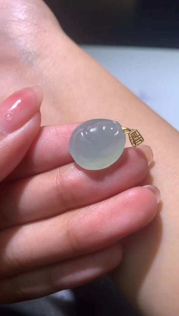 【闪购商品】翡翠颈饰18K金镶嵌净货