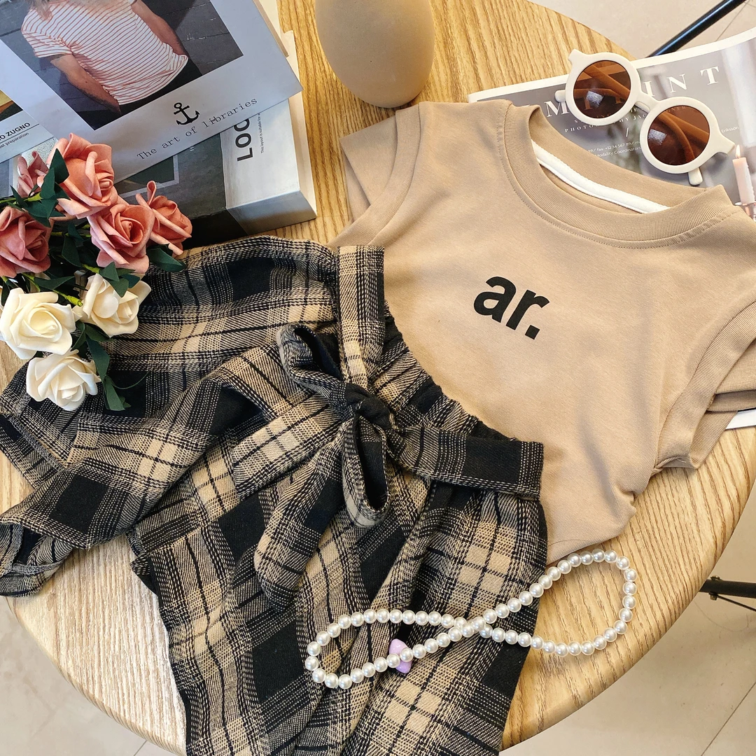 M女童美拉德休闲套装圆领小飞袖上衣格子短裙裙裤两件套8140